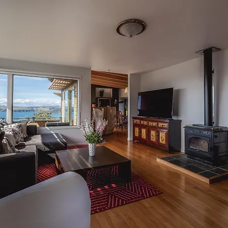 Seaview Sanctuary Villa Onetangi Exterior photo